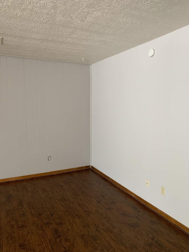 Building Photo - 603 Cache Cove Ct