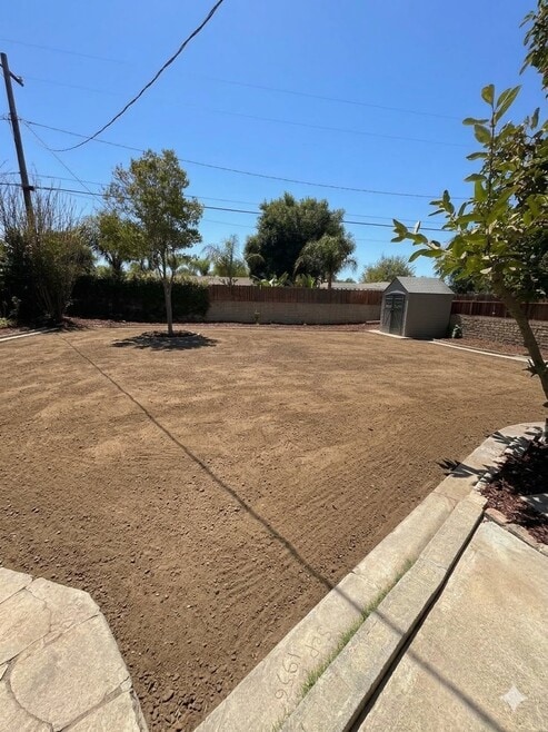 Building Photo - 4816 Sunnyside Dr