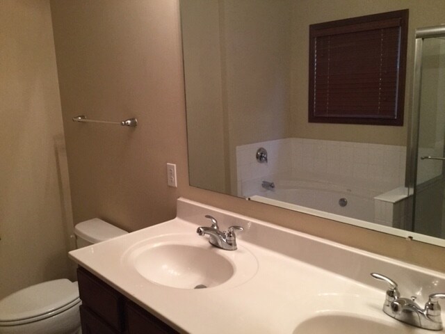 Building Photo - 8484 Flowering Cherry Dr