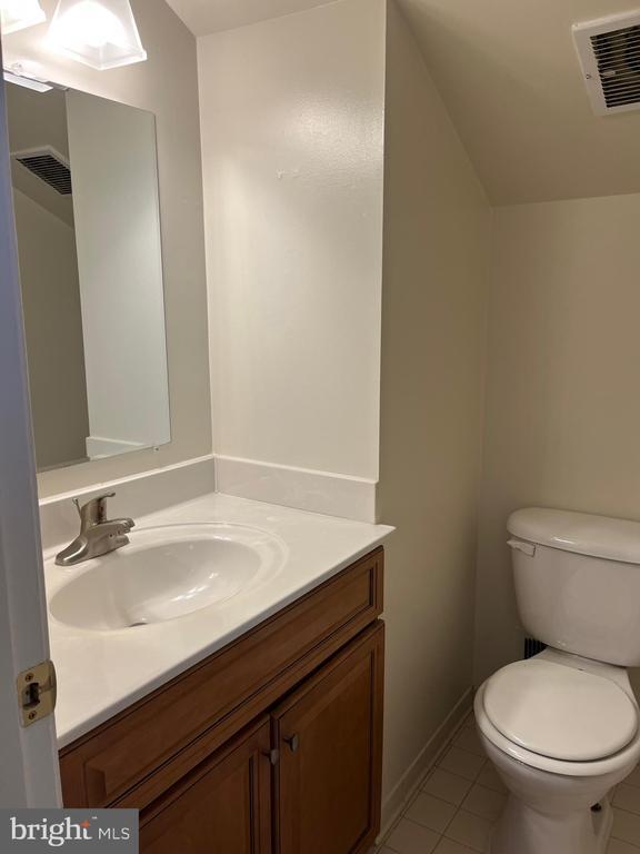 Building Photo - 1533 Oronoco St