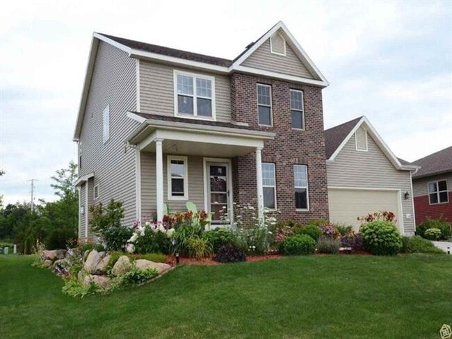 Building Photo - 1139 Cathedral Point Dr