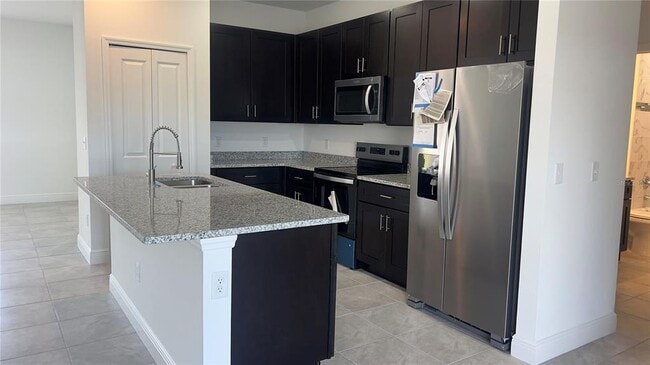 Building Photo - 237 Cimarron Dr