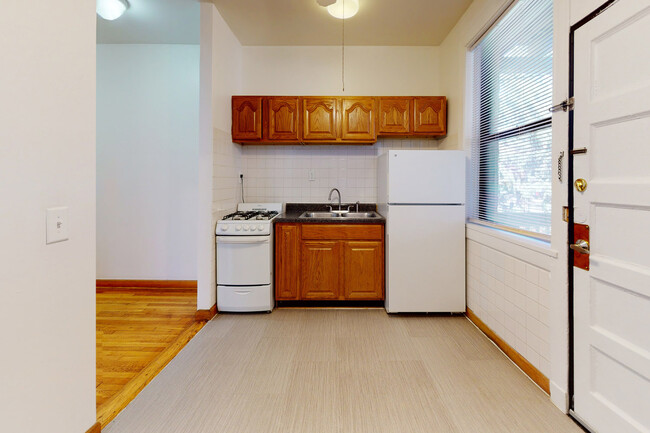 Kitchen - 1018 E. 54th Street