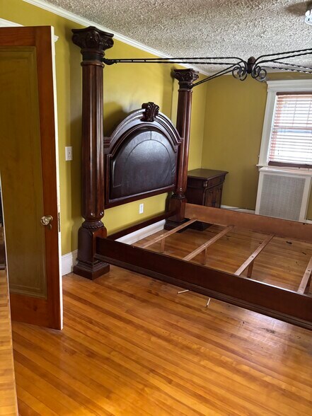 Master Bedroom View 1 - 103 Forest St