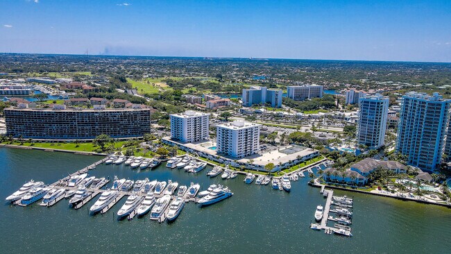 Building Photo - 1208 Marine 901 Way