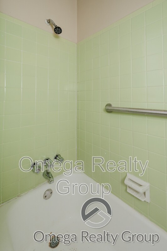 Building Photo - 2941 Ashley Ave