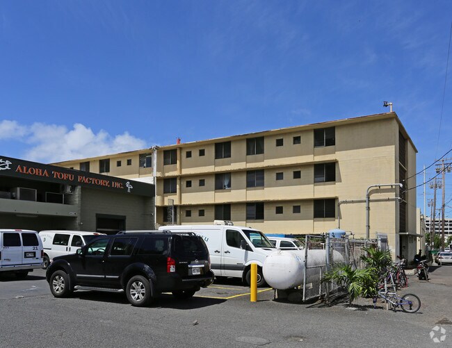 Building Photo - Island West Apartments