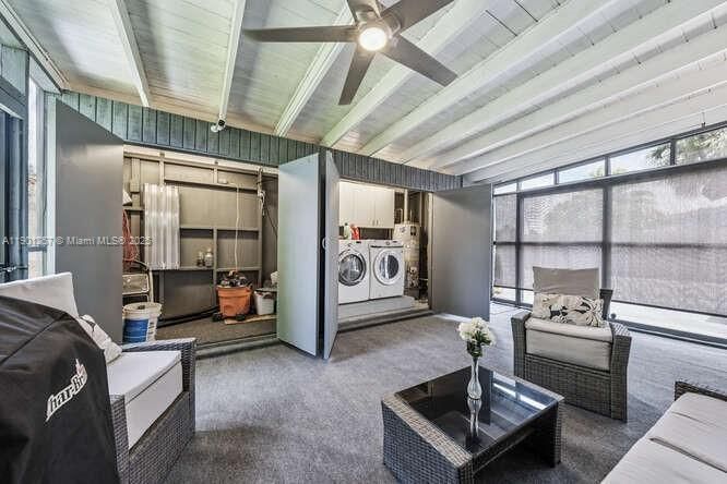 Building Photo - 3309 SW 16th St