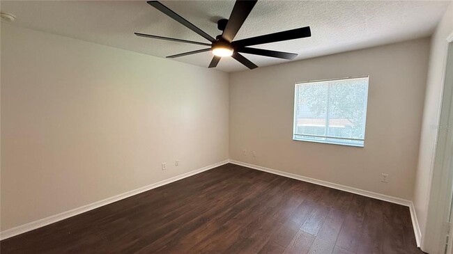 Building Photo - 2568 Aventurine St