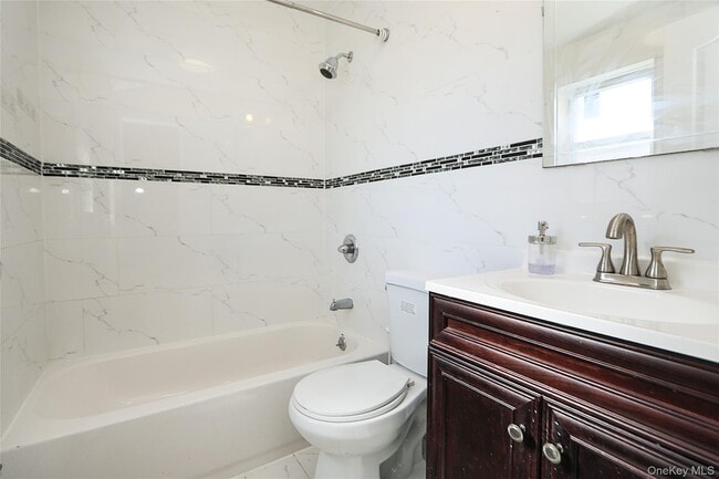 Building Photo - 241-01 Caney Rd