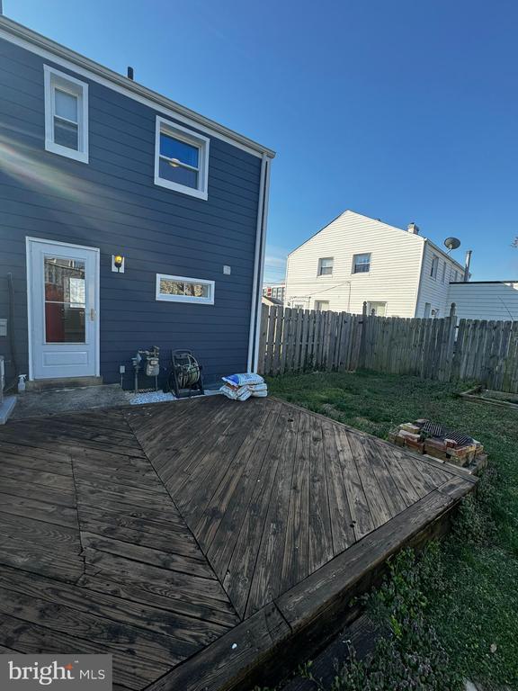 Building Photo - 5411 8th Pl S