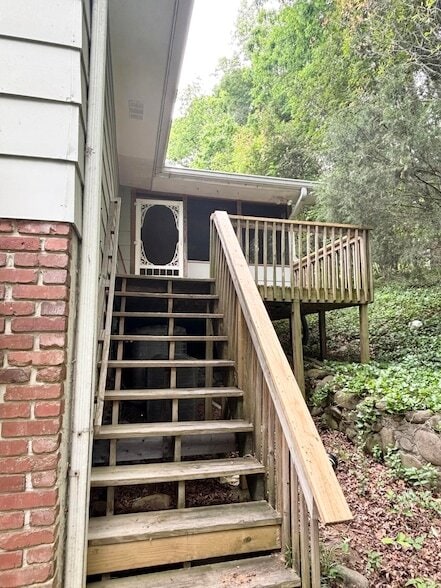 Building Photo - 7342 Valley Ln