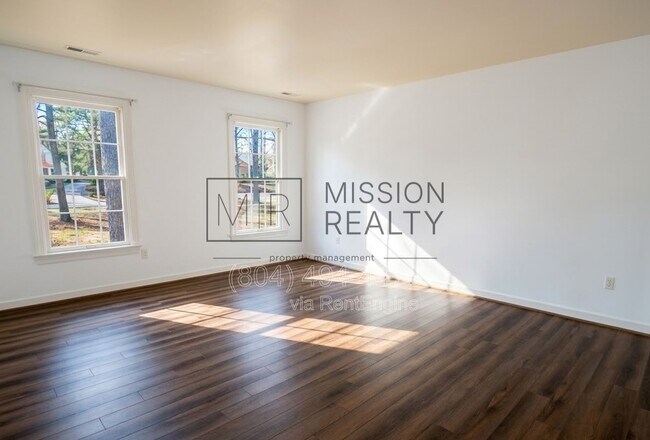 Building Photo - 12421 Perrywinkle Rd