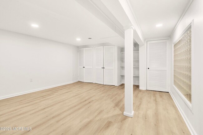 Building Photo - 14 Copperfield Ct