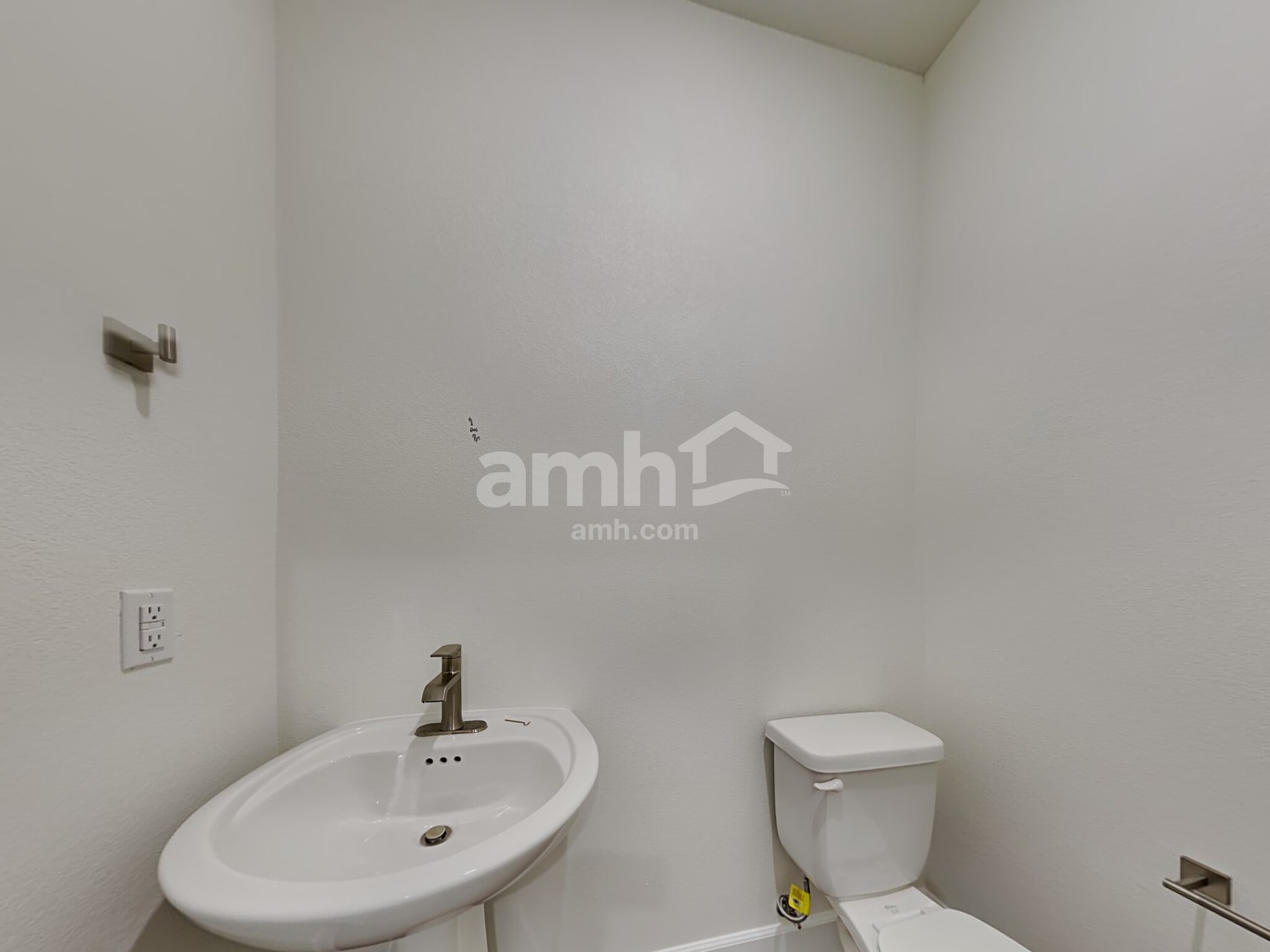 Building Photo - 72 Cabaletta Ln