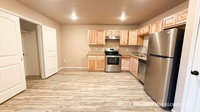 Building Photo - 7403 5th St