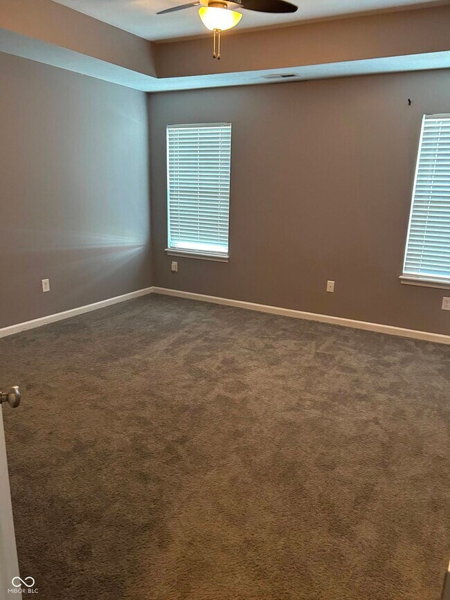 Building Photo - 5202 Alpine Violet Way