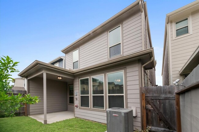 Building Photo - 10309 Harmon Smith Dr.