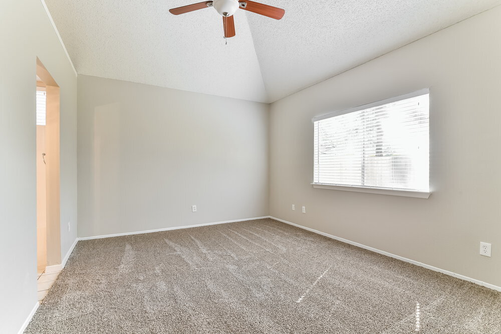 Building Photo - 8123 Summer Trail Dr