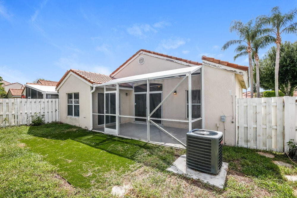 Building Photo - 7273 Burgess Dr