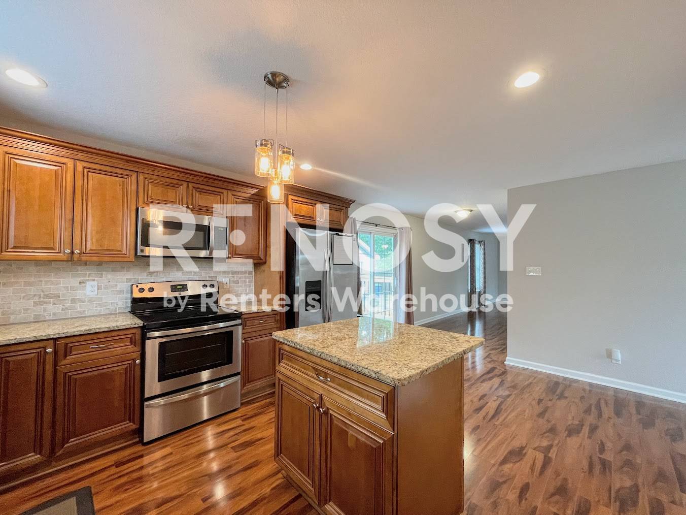 Building Photo - 6941 Minnie Ave