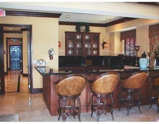 Building Photo - 2Bd /2Ba Condo with Stunning Lake Views!  ...