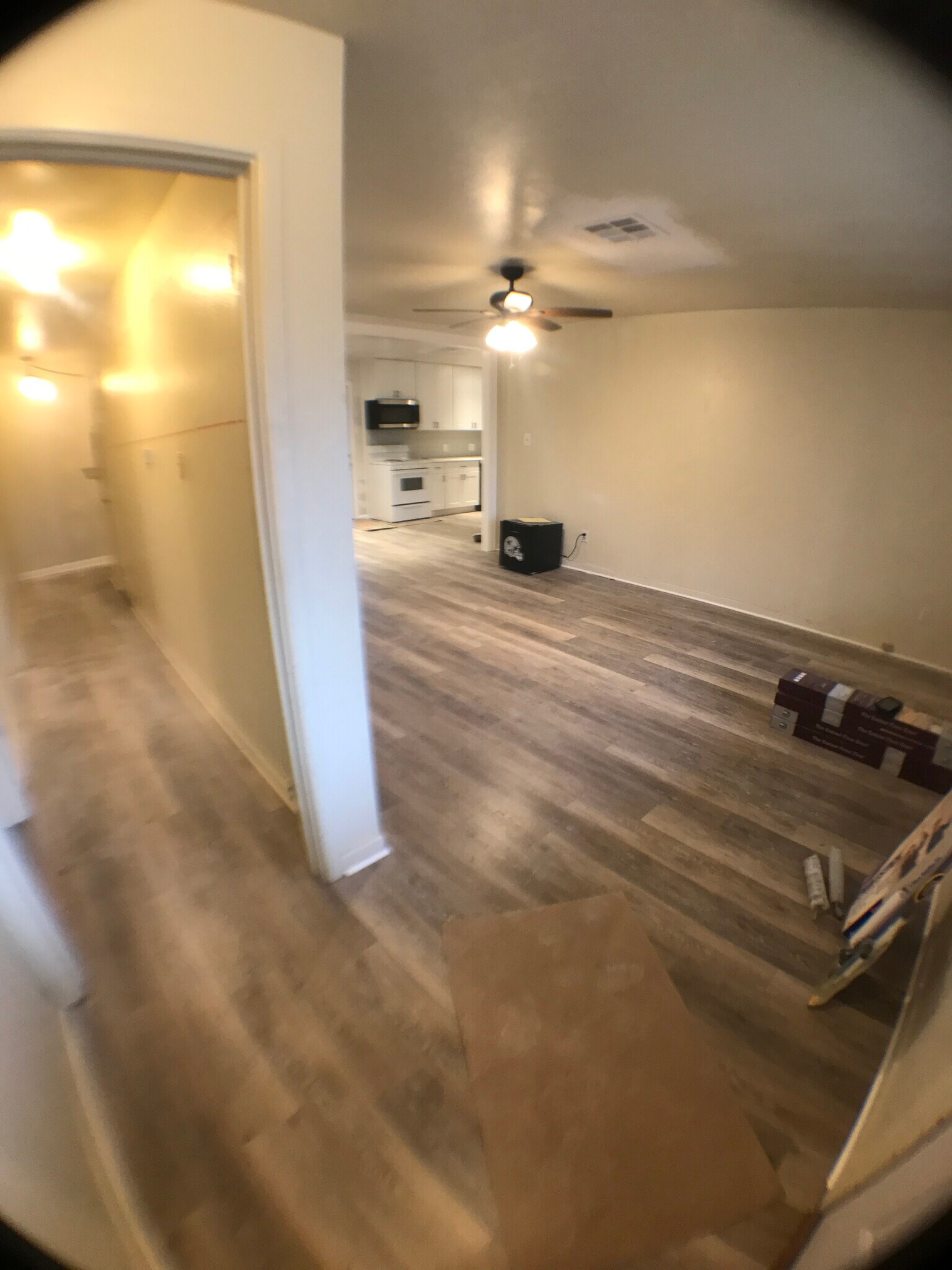 Living room - 1800 Hilltop Dr