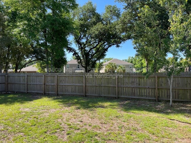 Building Photo - 3481 Quail Dr