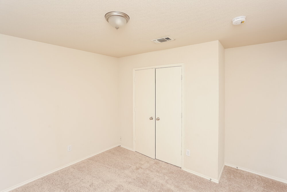Building Photo - 10849 Braemoor Dr