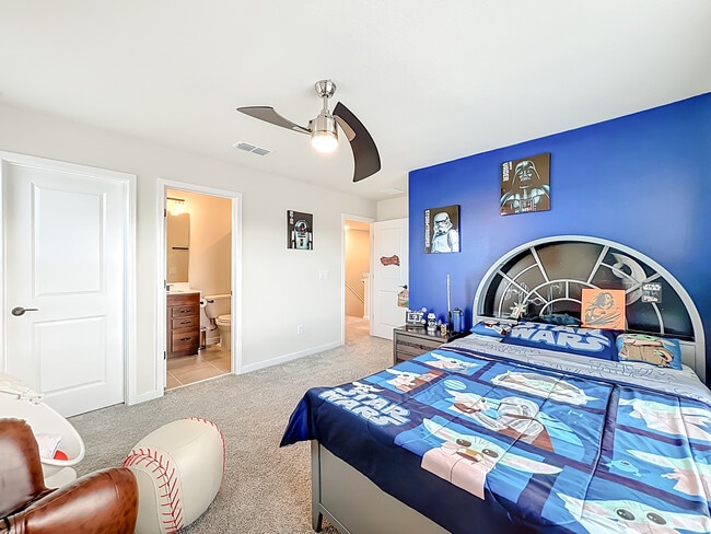 Building Photo - 1021 Savannah Palms Blvd