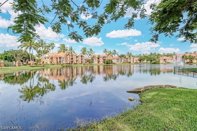 Building Photo - 1195 Wildwood Lakes Blvd