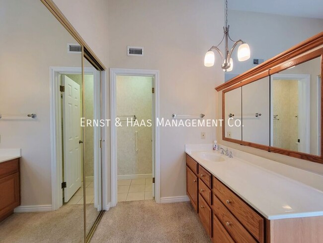 Building Photo - 12314 Ashworth Pl