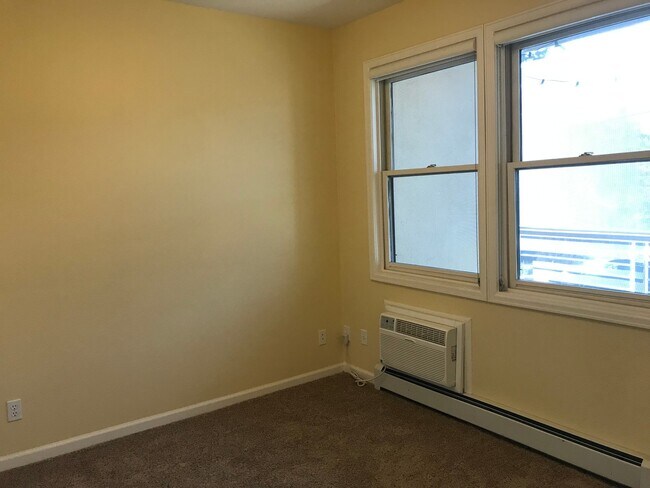 Building Photo - 2 Bed 2 Bath Condo In the Heart of Downtown Boulder!