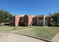 Building Photo - Pecan Ridge