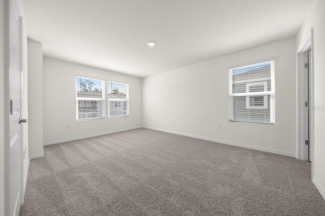 Building Photo - 6584 SW 81st Loop