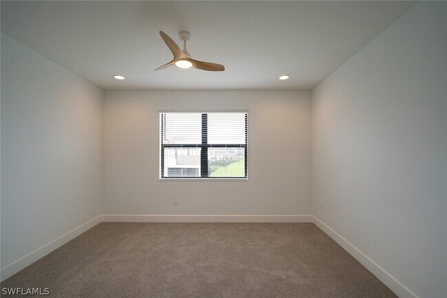 Building Photo - 5630 Carrara Dr