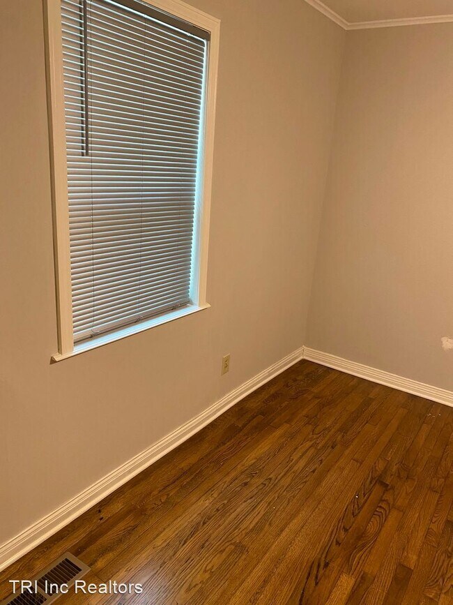 Building Photo - 2 br, 1 bath House - 2306 Torrey St