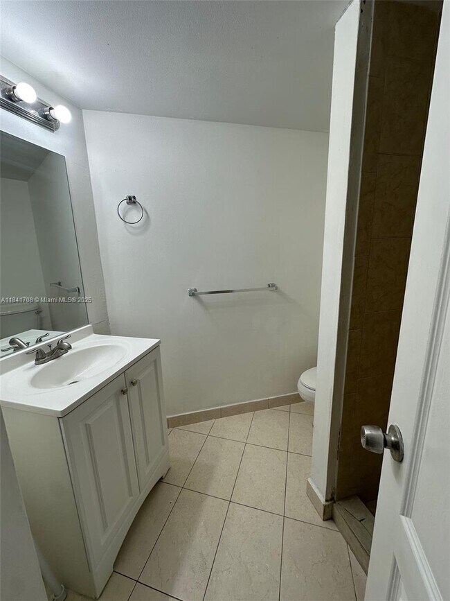 Building Photo - 7075 NW 186th St