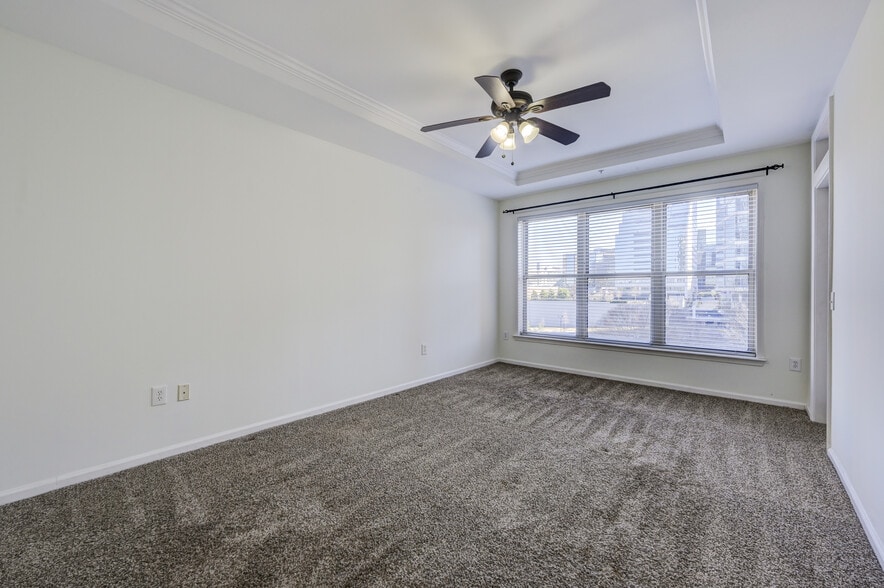 Building Photo - 3334 Peachtree Rd NE