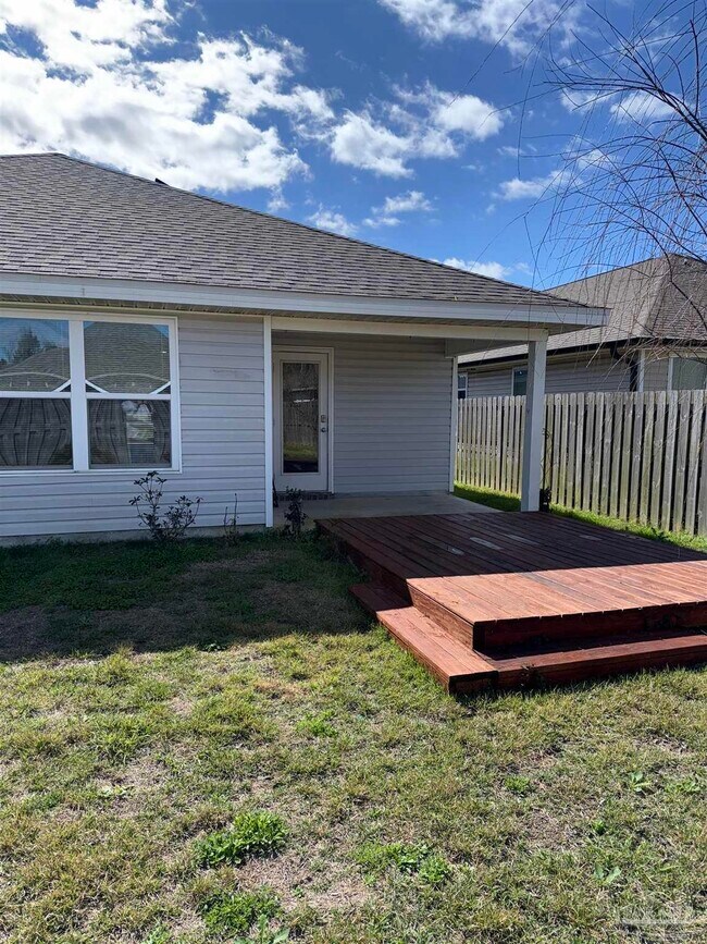 Building Photo - 5532 Lancelot Trl