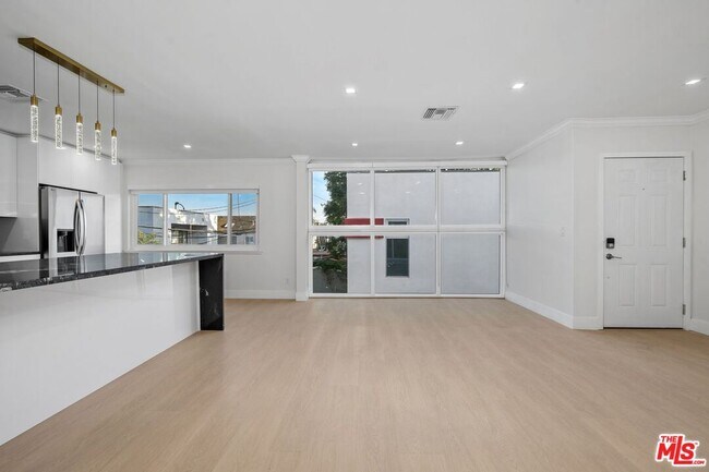 Building Photo - 1223 23rd St