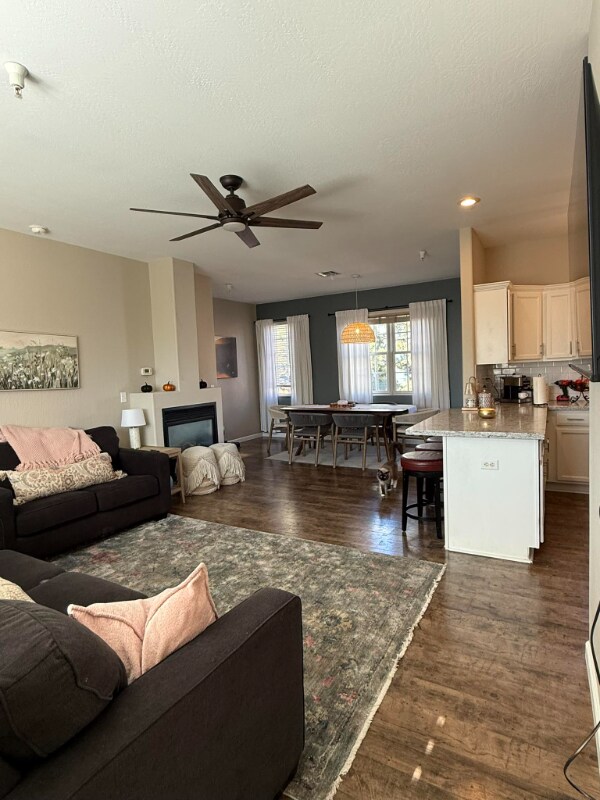 Building Photo - 2423 Perdido Way