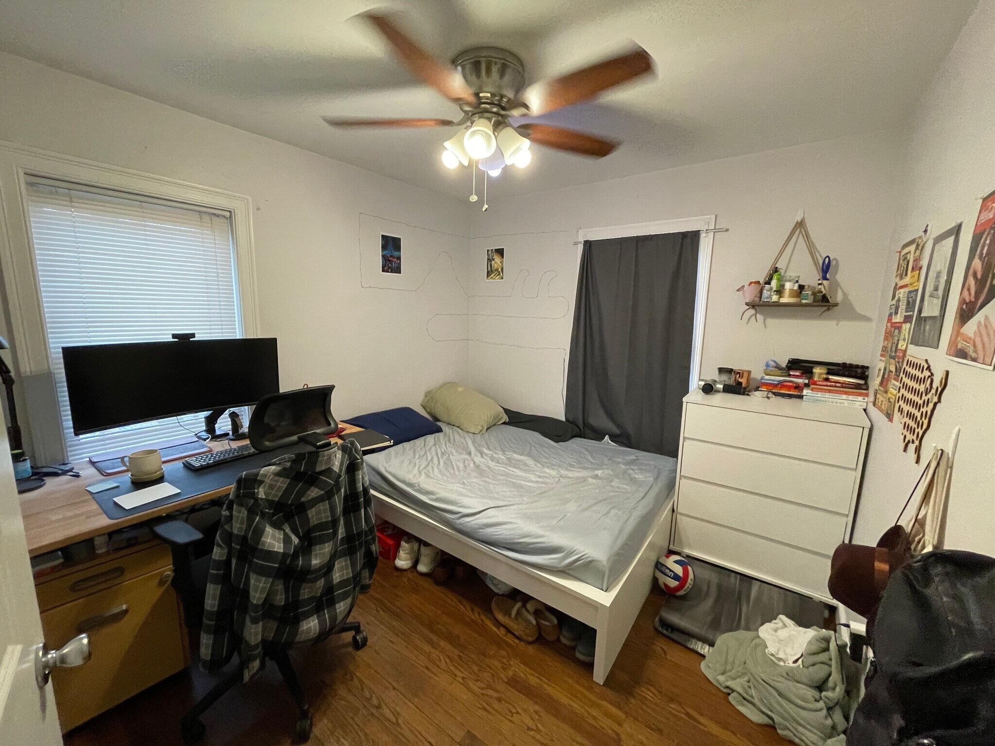 Building Photo - 800 Parker St