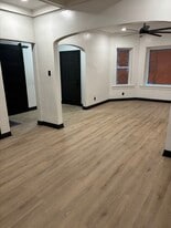 Building Photo - 5965 W Erie St