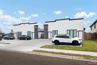 Building Photo - 13 W Harrison Ave