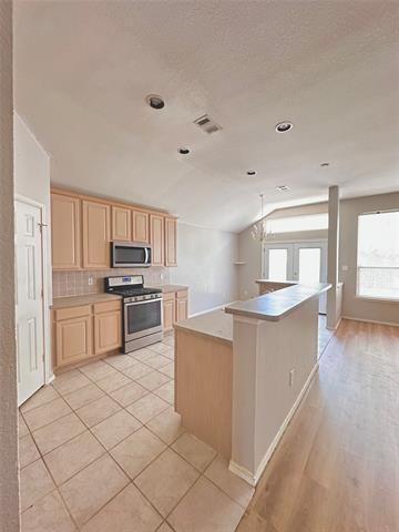Building Photo - 9324 Harrisburg Ln