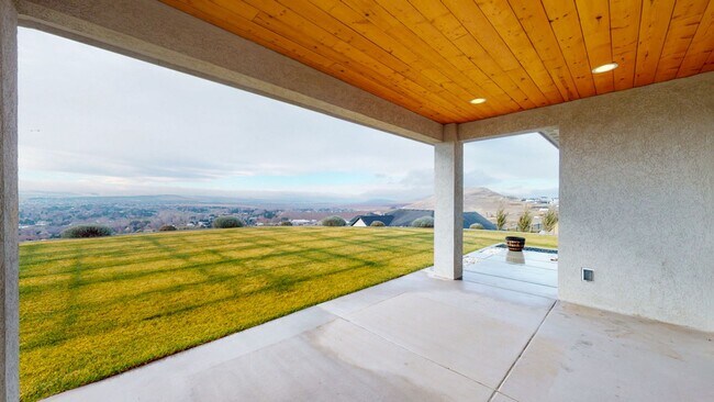 Building Photo - 4 Bedroom, 3 Bath Home in Richland