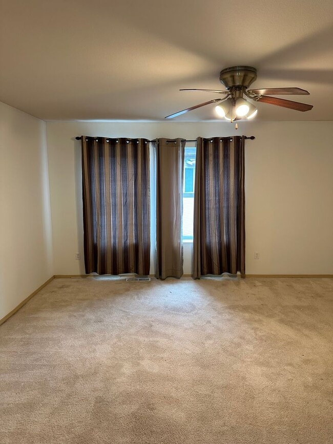 Building Photo - Charming 3 beds 2.5 bath house in Bothell!