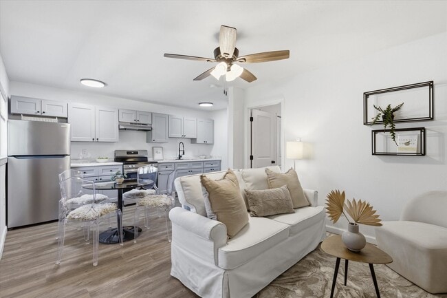 Building Photo - 1322 California St