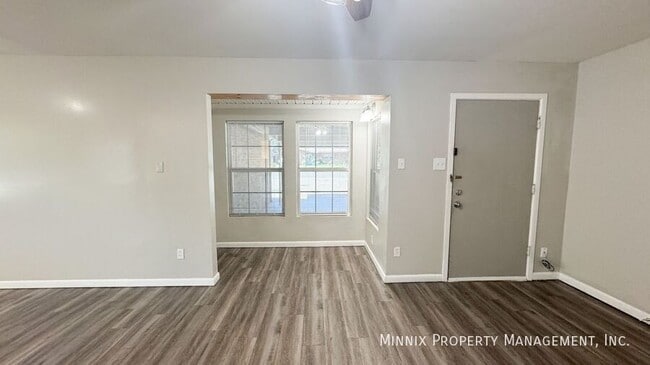 Building Photo - 4817 45th St